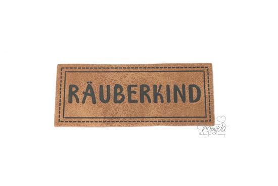 1 Stück - XL KuNSTLEDER LABEL RÄUBERKIND - AUFNÄHER MIT VORGEDRUCKTER NÄHNAHT - 60mm x 25mm