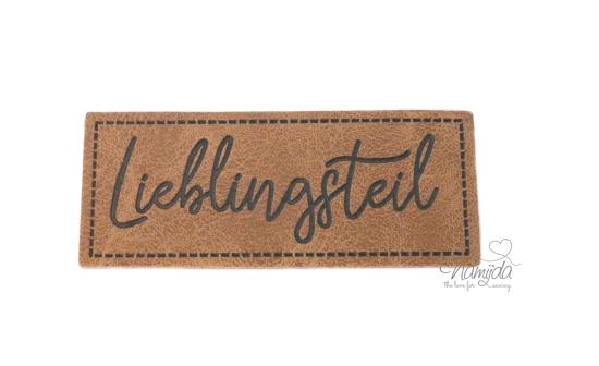 1 Stück - KuNSTLEDER LABEL - Lieblingsteil - AUFNÄHER MIT VORGEDRUCKTER NÄHNAHT - 65mm x 25mm