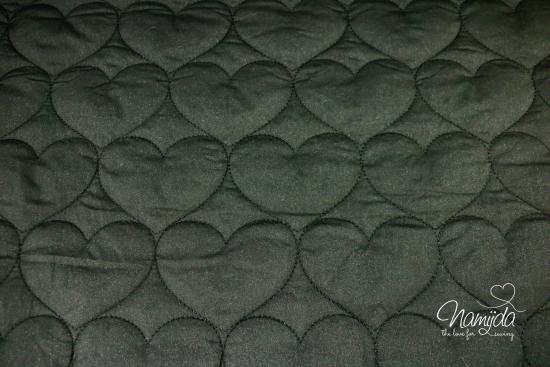 0,5 MTR. ♥ ABGESTEPPTER JACKENSTOFF HERZEN GLITZER ♥