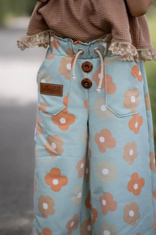 0,5 MTR. ♥ FRENCH TERRY - SOMMERSWEAT DAISY FLOWERS MINT/APRICOT ♥