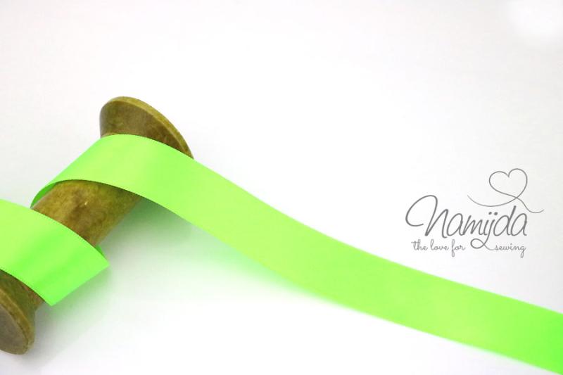 1 MTR. SATINBAND NEON GRüN - 25mm